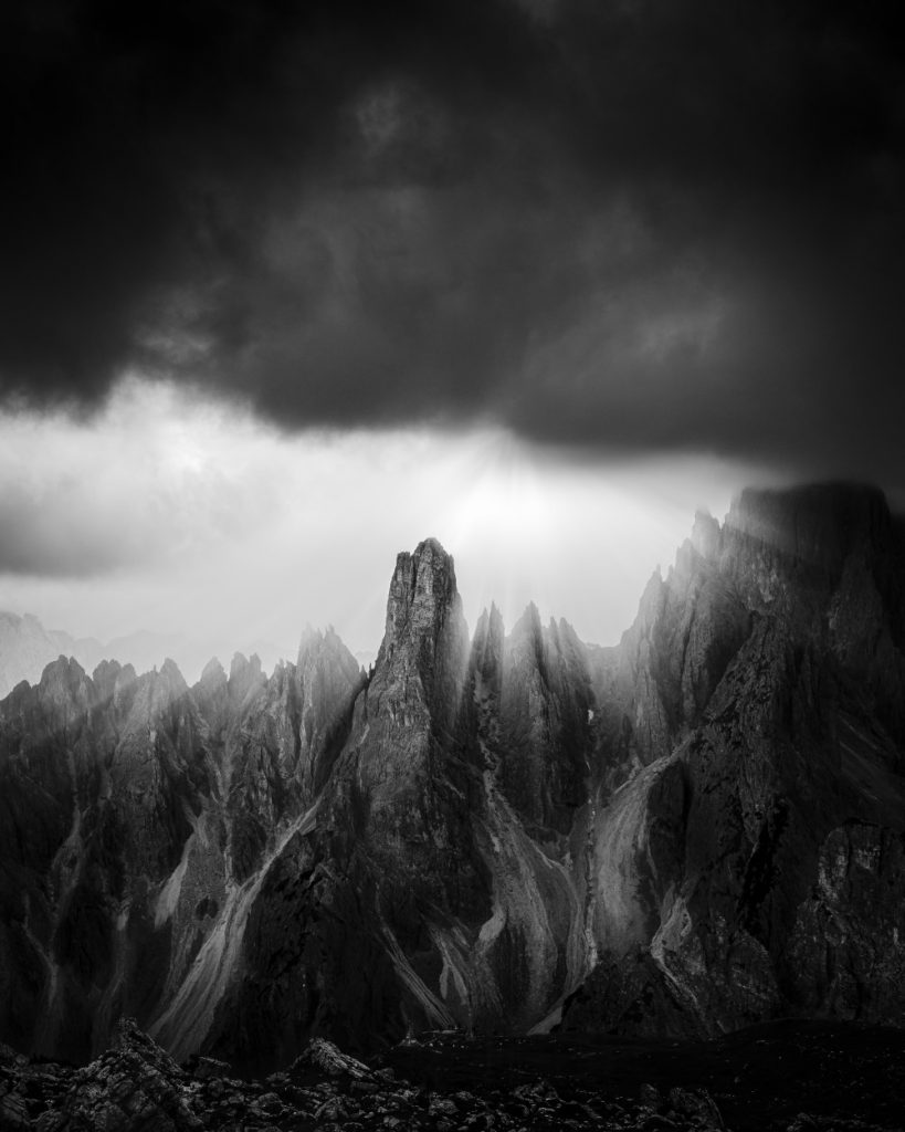 Dolomites in 50 Shades of Gray